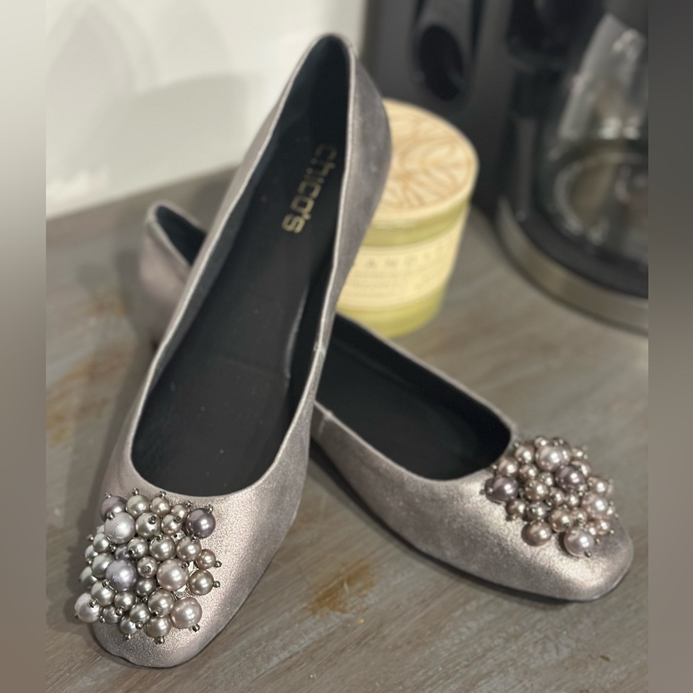 New Chico’s Women Metallic Embellished Flats